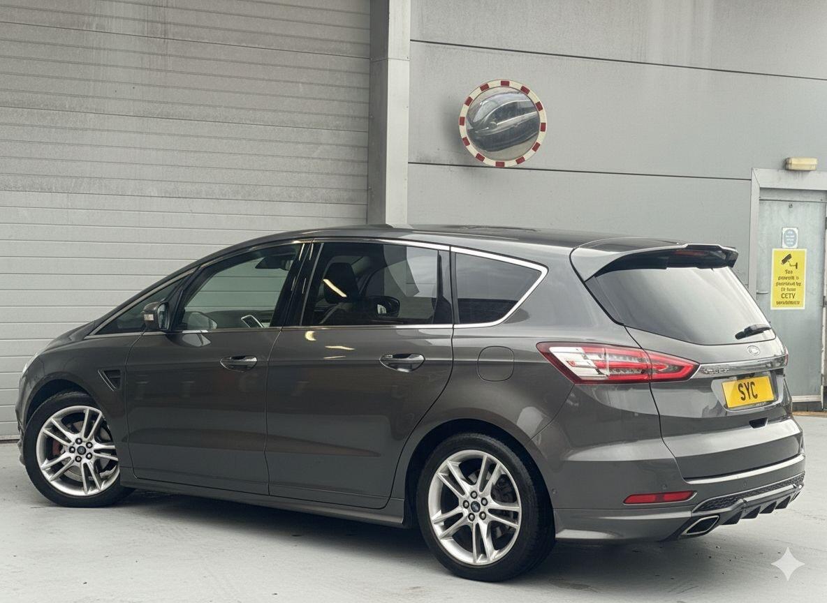 Used Ford S-Max 2018 for sale - 77637591: Photo 2