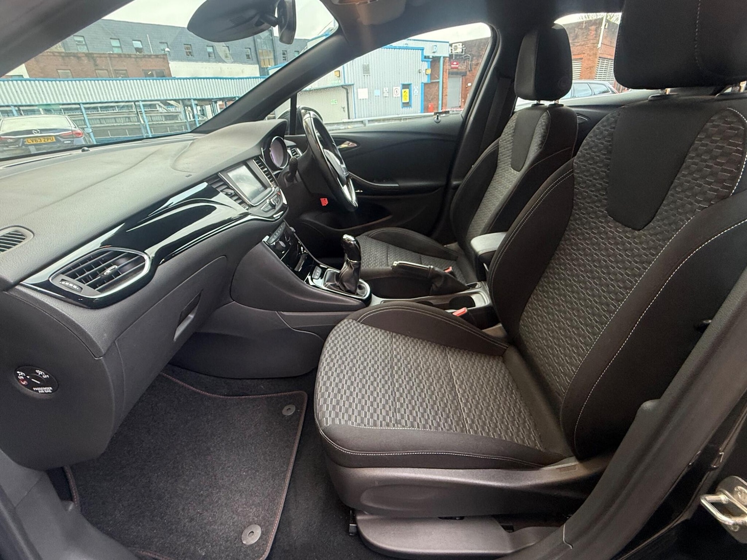 Used Vauxhall Astra 2017 for sale - 77509845: Photo 23