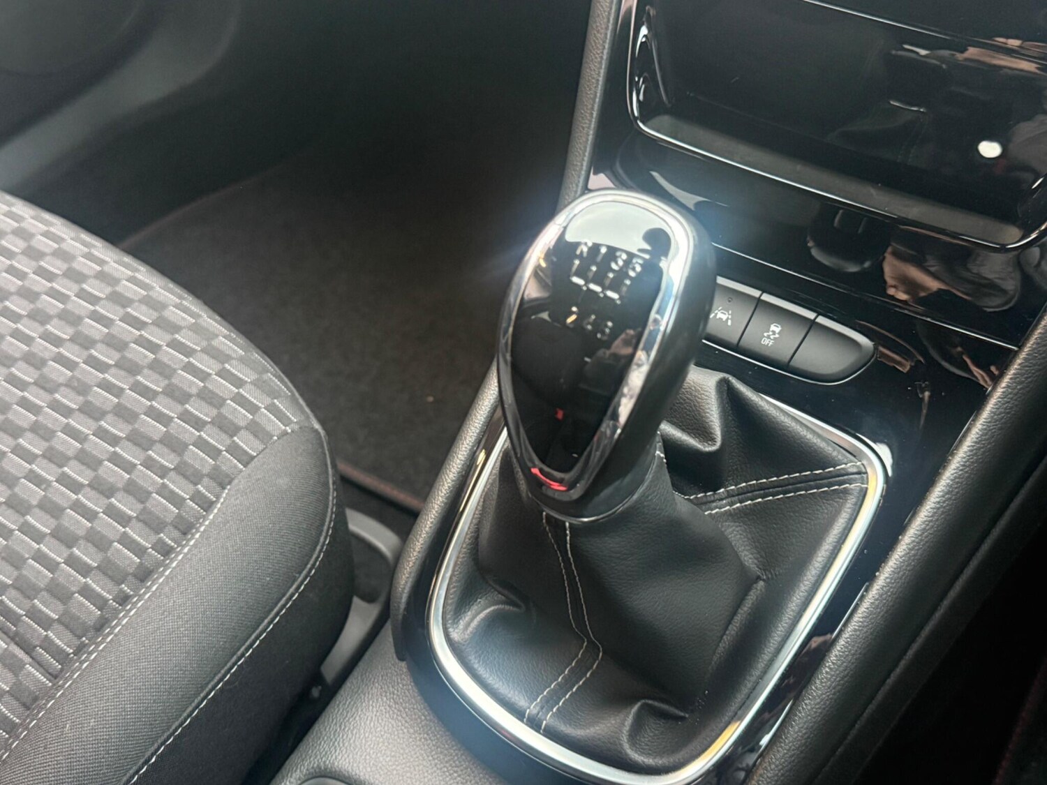 Used Vauxhall Astra 2017 for sale - 77509845: Photo 26