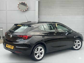 Used Vauxhall Astra 2017 for sale - 77509845: Photo