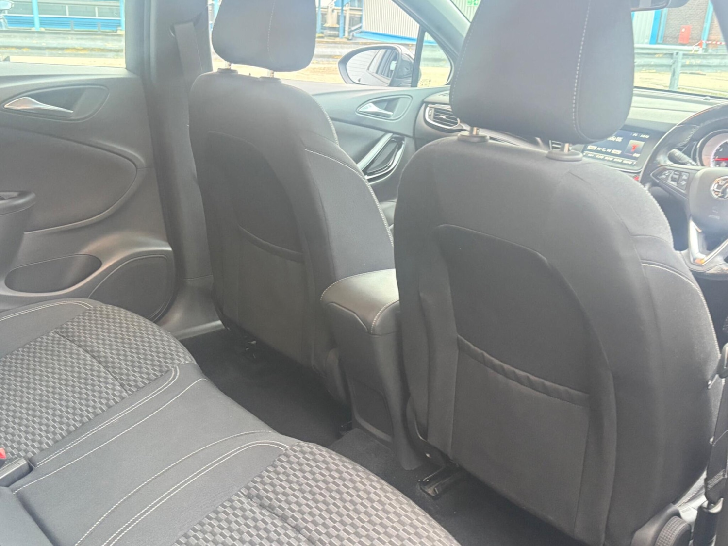 Used Vauxhall Astra 2017 for sale - 77509845: Photo 8