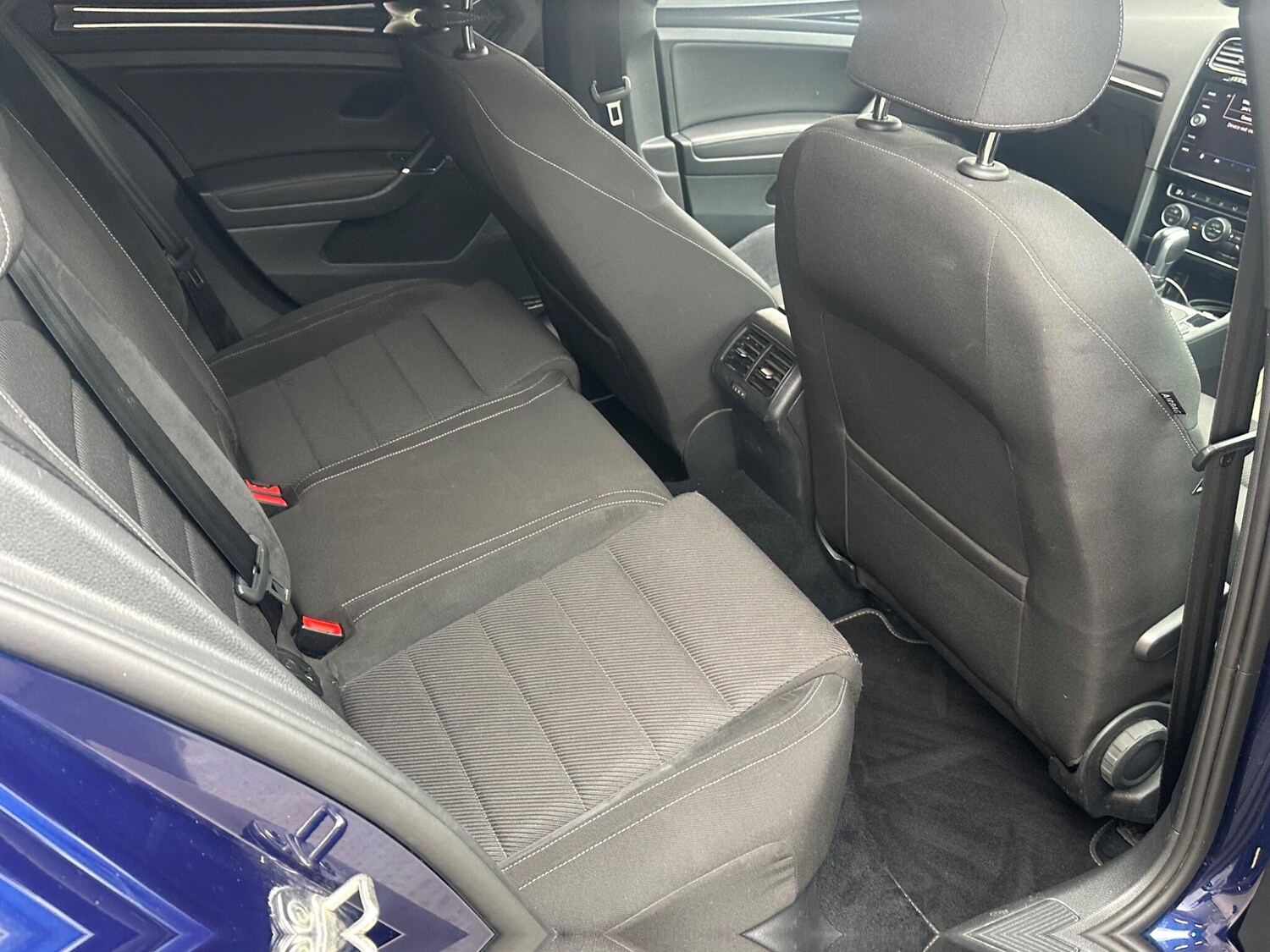 Used Volkswagen Golf 2018 for sale - 76214805: Photo 33
