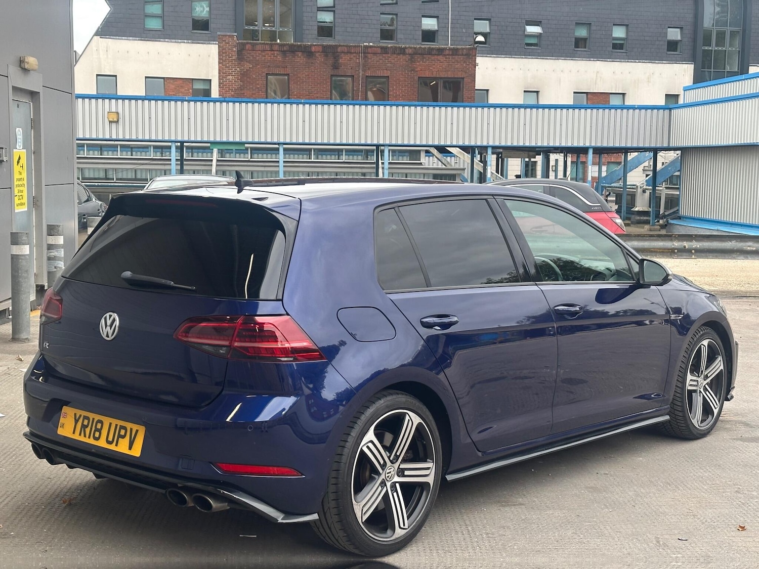 Used Volkswagen Golf 2018 for sale - 76214805: Photo 36
