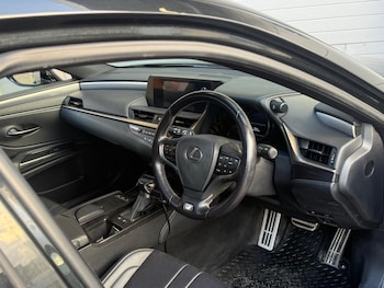 Used Lexus ES 2020 for sale - 78771906: Photo