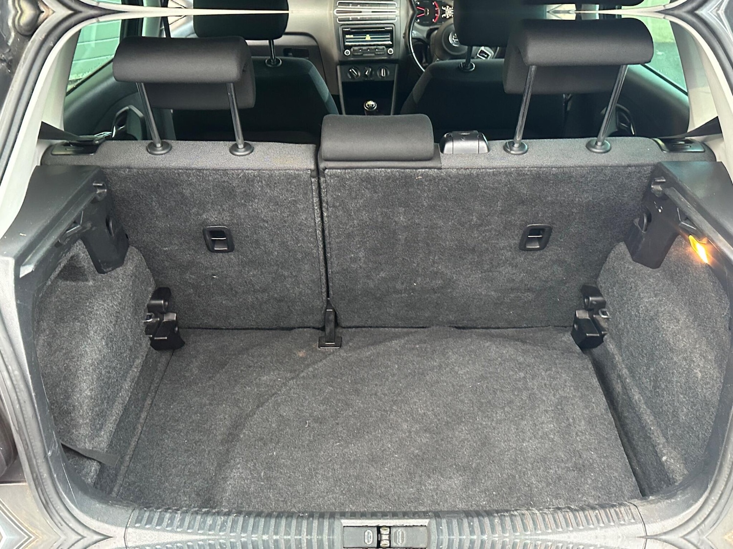 Used Volkswagen Polo 2013 for sale - 76926114: Photo 6