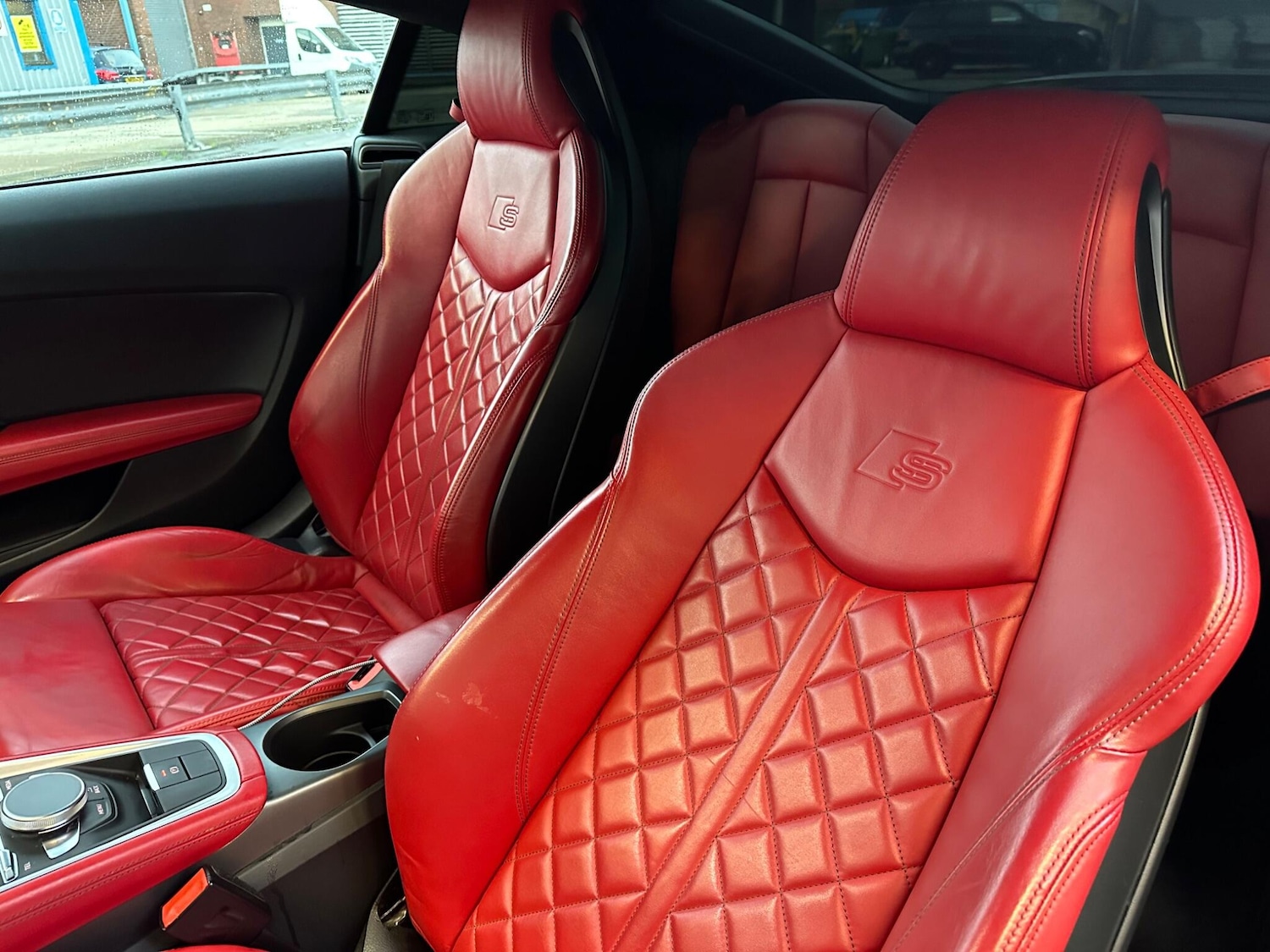 Used Audi TTS for sale - 76572846: Photo 2