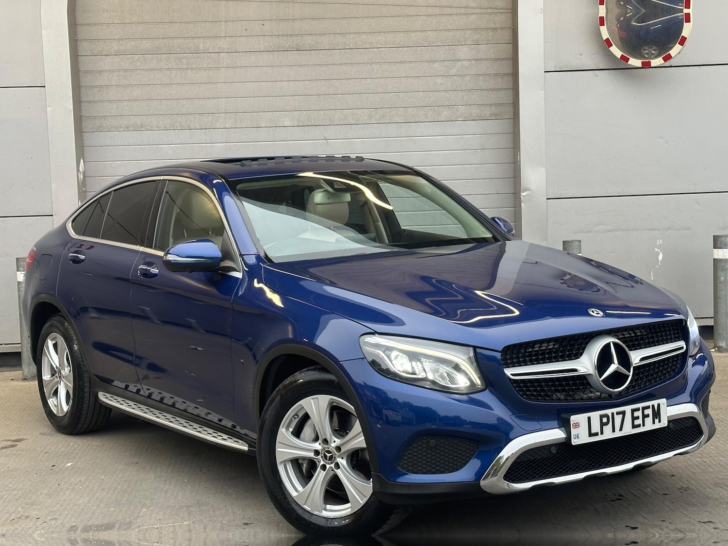Used Mercedes-Benz GLC 2017 for sale - 76239633: Photo 11