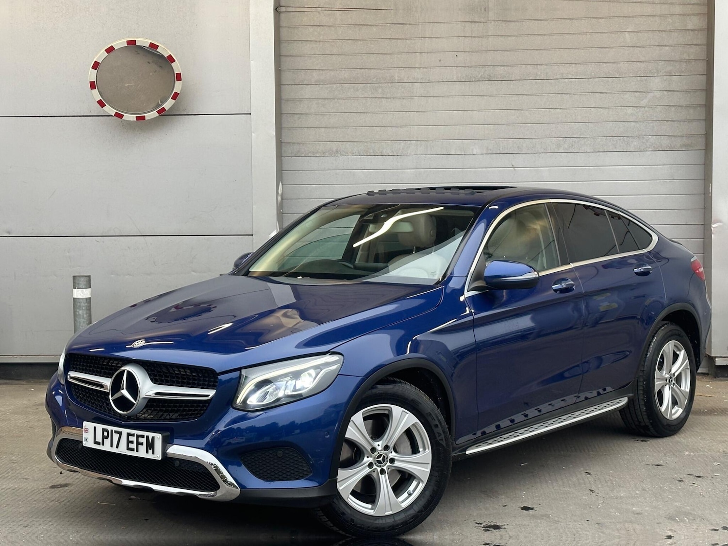 Used Mercedes-Benz GLC 2017 for sale - 76239633: Photo 8