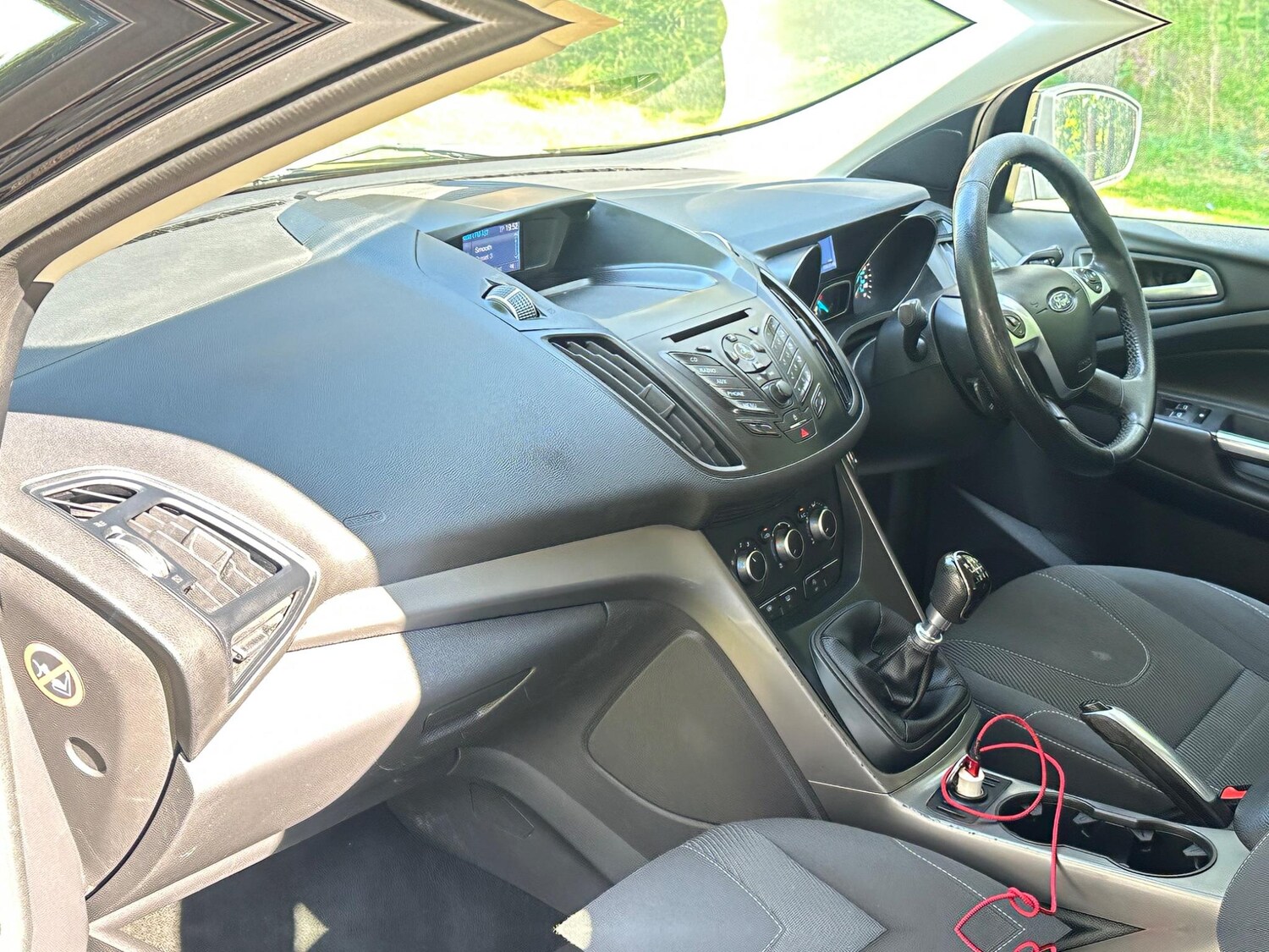 Used Ford Kuga 2016 for sale - 76200063: Photo 32