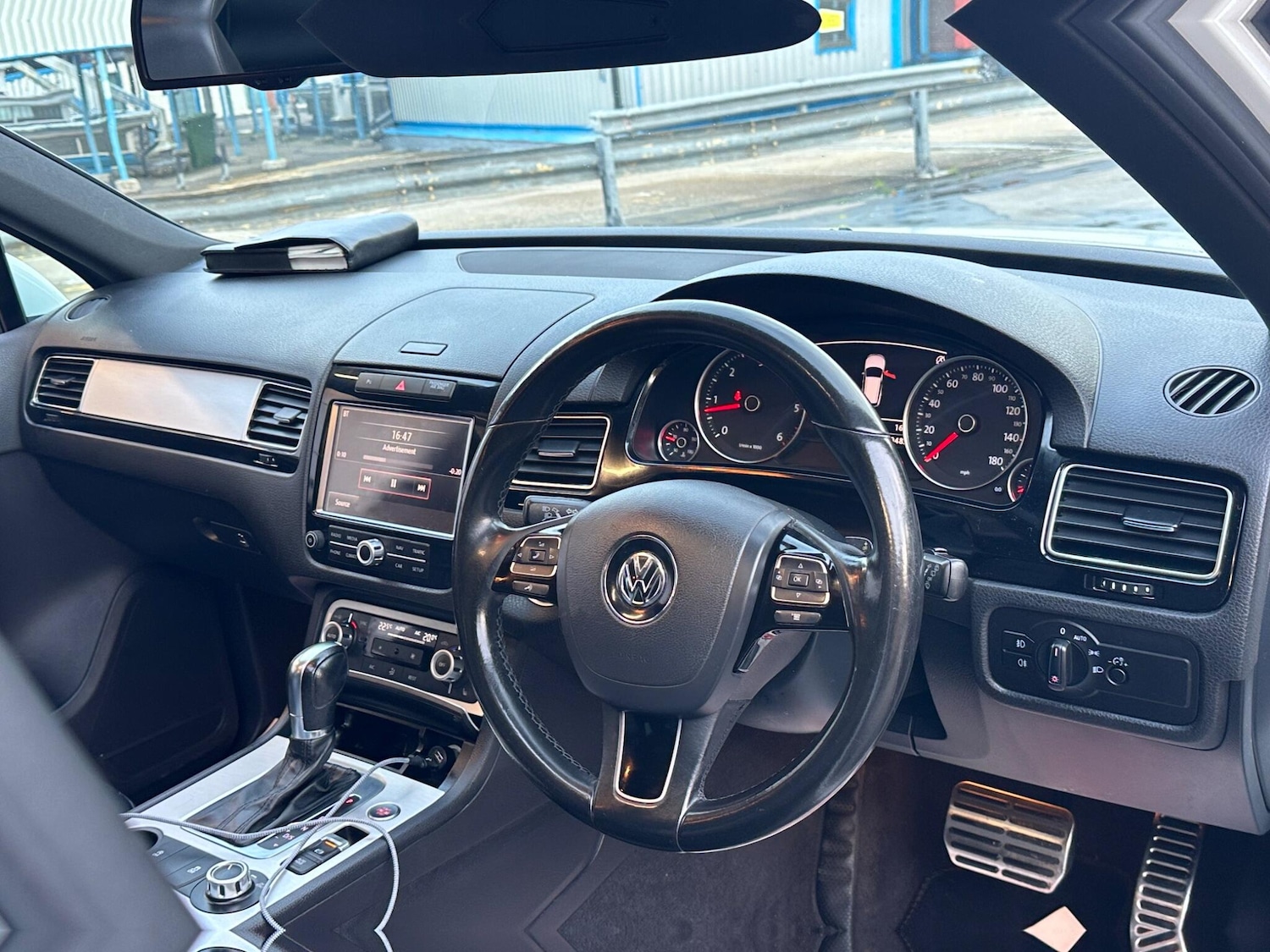 Used Volkswagen Touareg 2014 for sale - 76499206: Photo 25