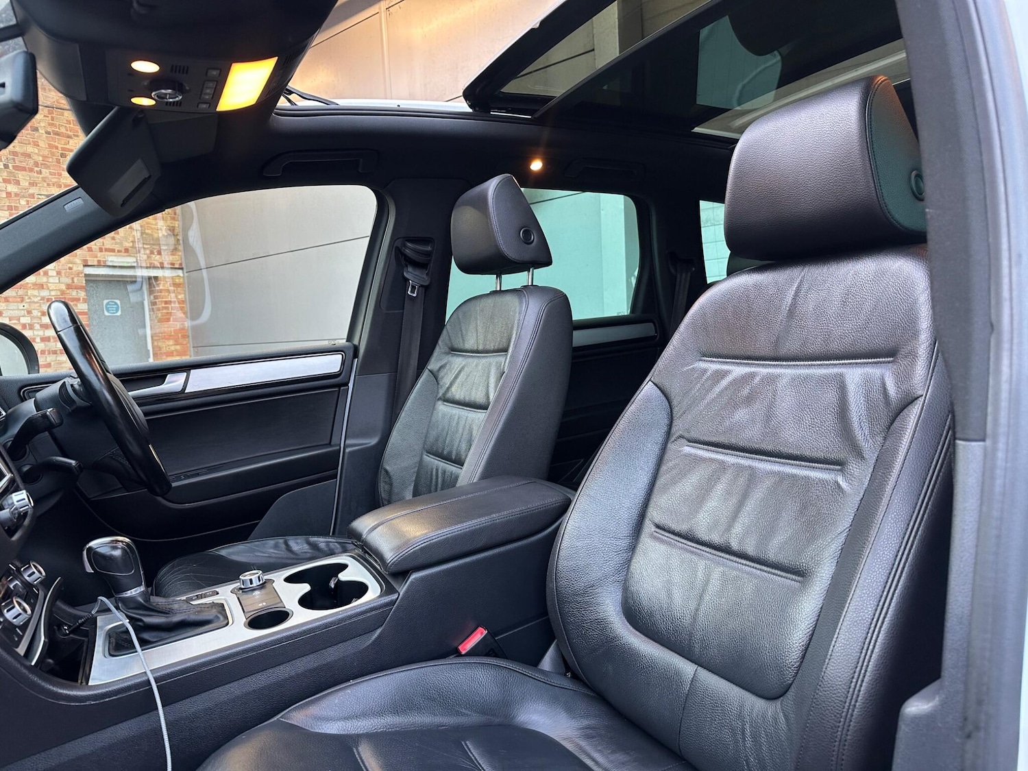 Used Volkswagen Touareg 2014 for sale - 76499206: Photo 28