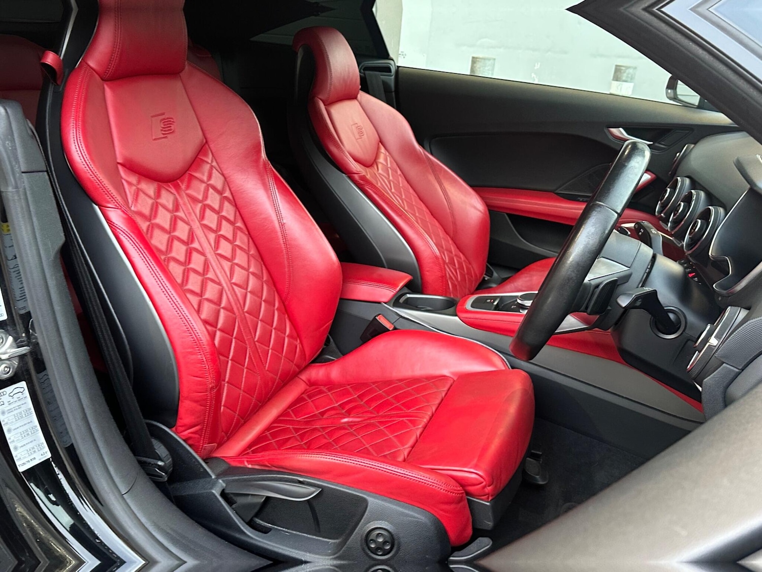 Used Audi TTS for sale - 76994133: Photo 8