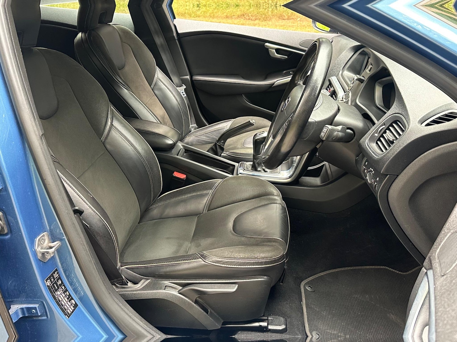 Vehicle 28