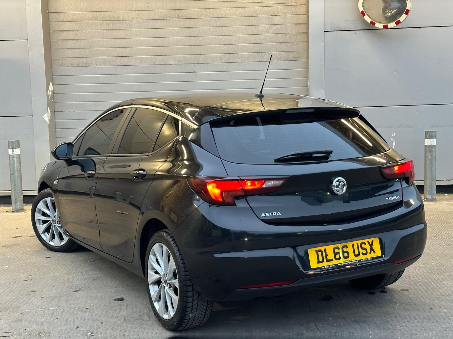 Used Vauxhall Astra 2016 for sale - 76282664: Photo 13