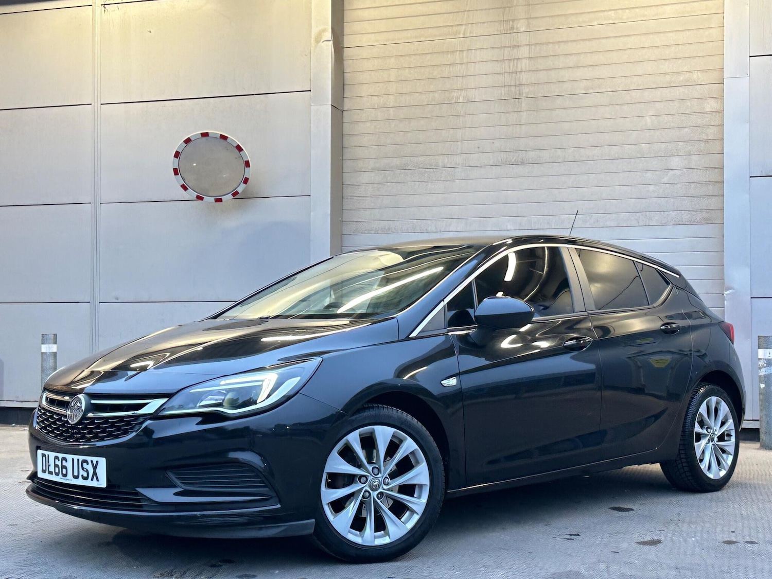 Used Vauxhall Astra 2016 for sale - 76282664: Photo 5