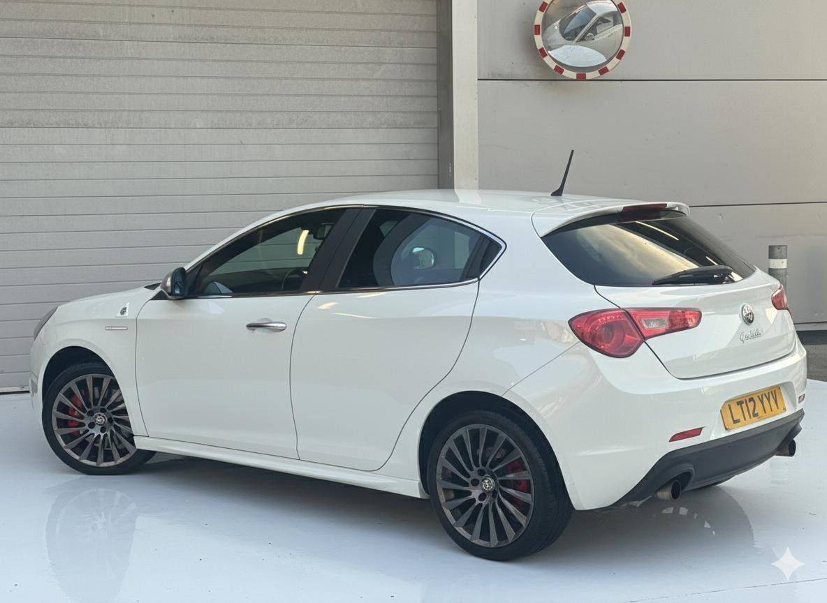 Used Alfa Romeo Giulietta 2012 for sale - 77442187: Photo 23