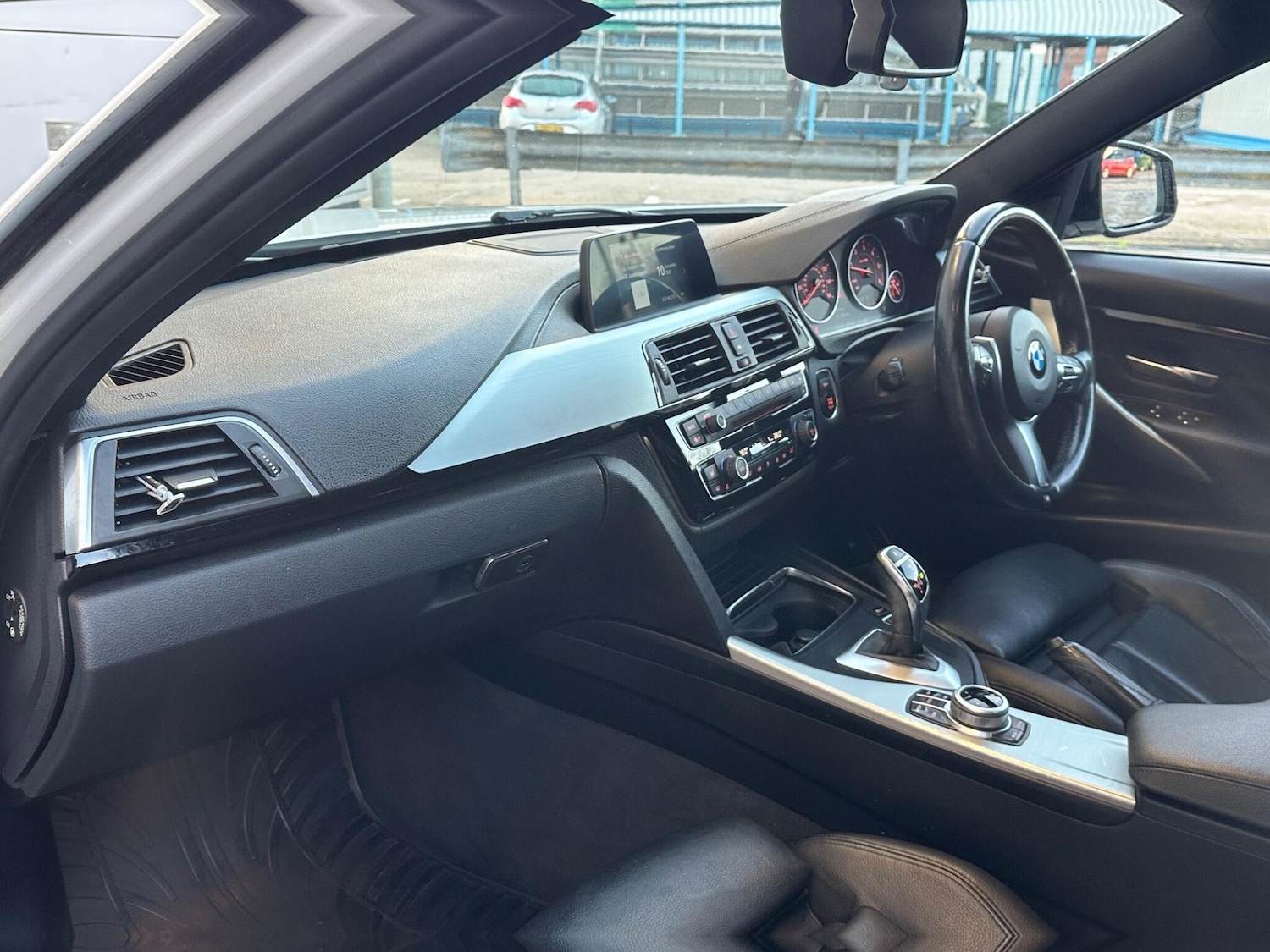 Used BMW 3 Series 2017 for sale - 76913003: Photo 22