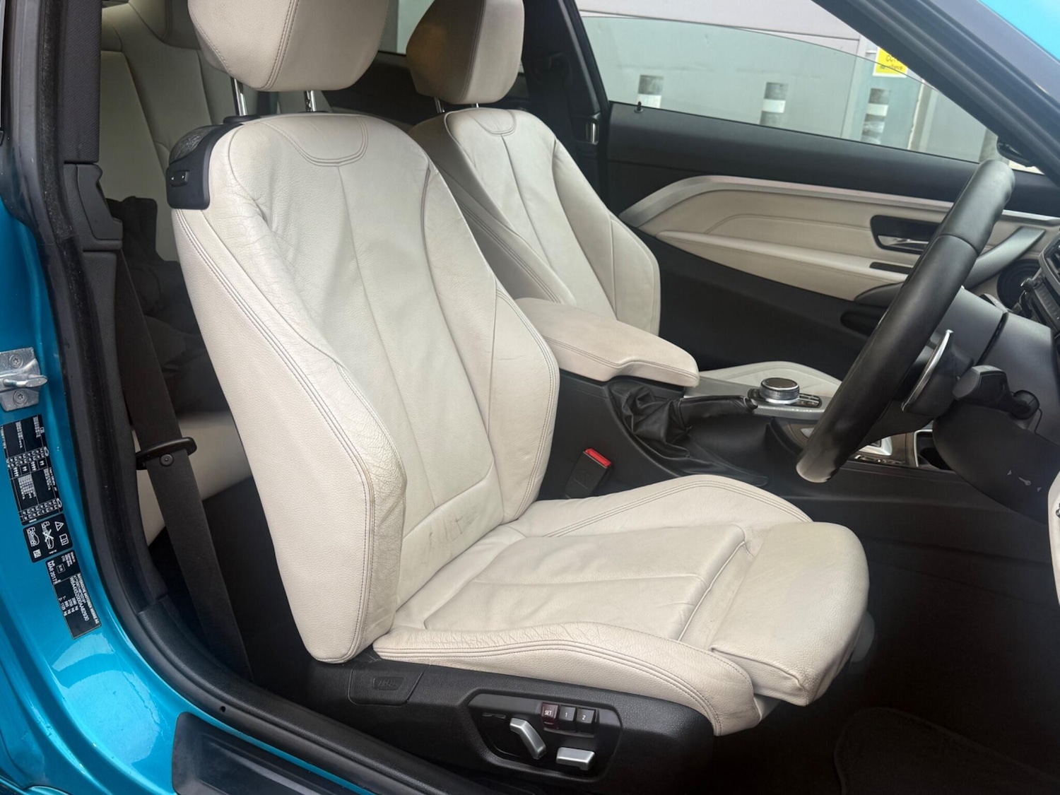 Used BMW 4 Series 2017 for sale - 77442188: Photo 3