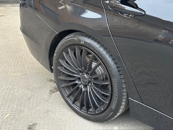 Used BMW 3 Series 2013 for sale - 76282576: Photo