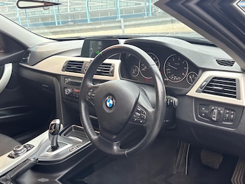 Used BMW 3 Series 2013 for sale - 76282576: Photo
