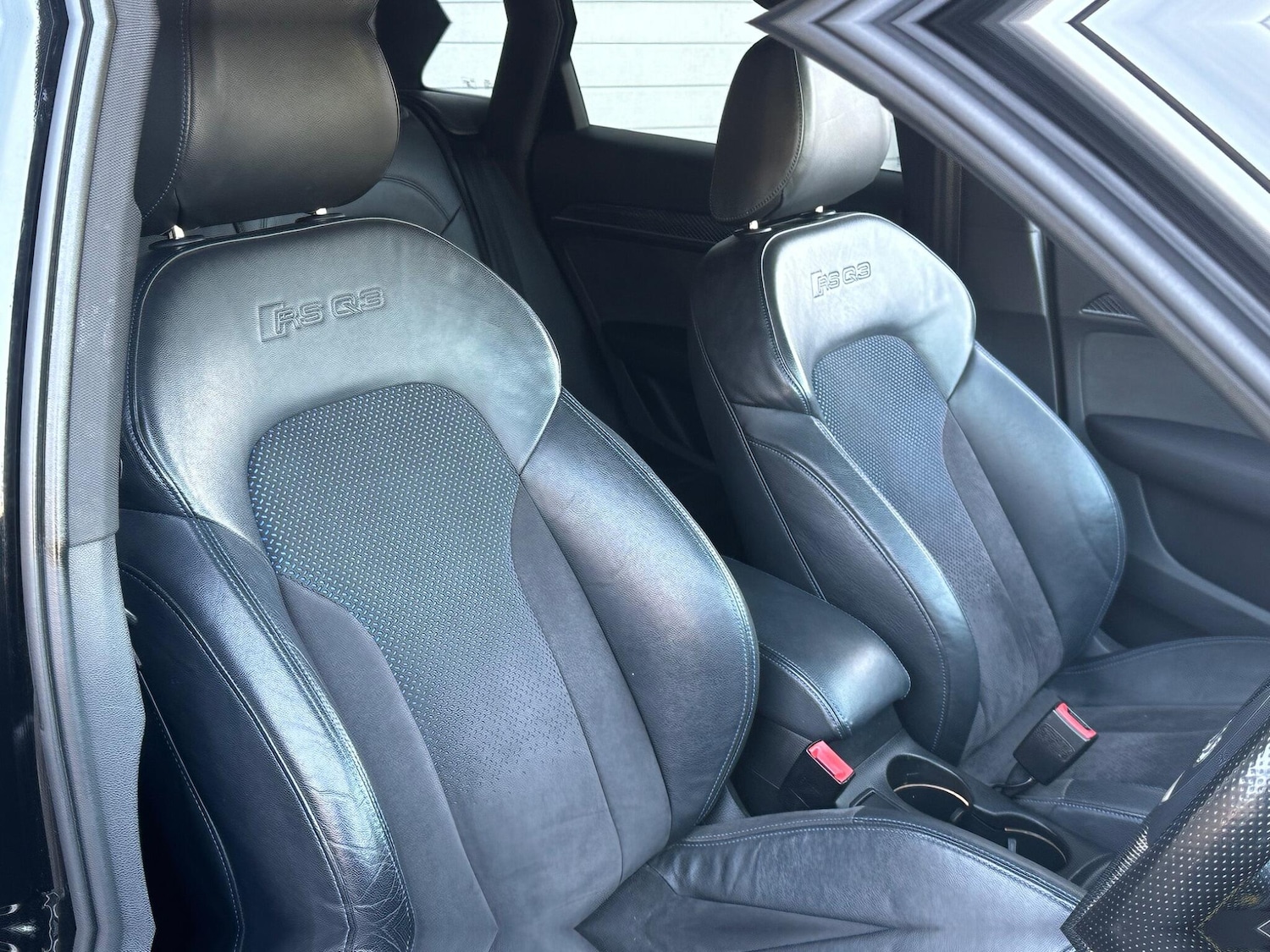 Used Audi RS Q3 2016 for sale - 76935995: Photo 3