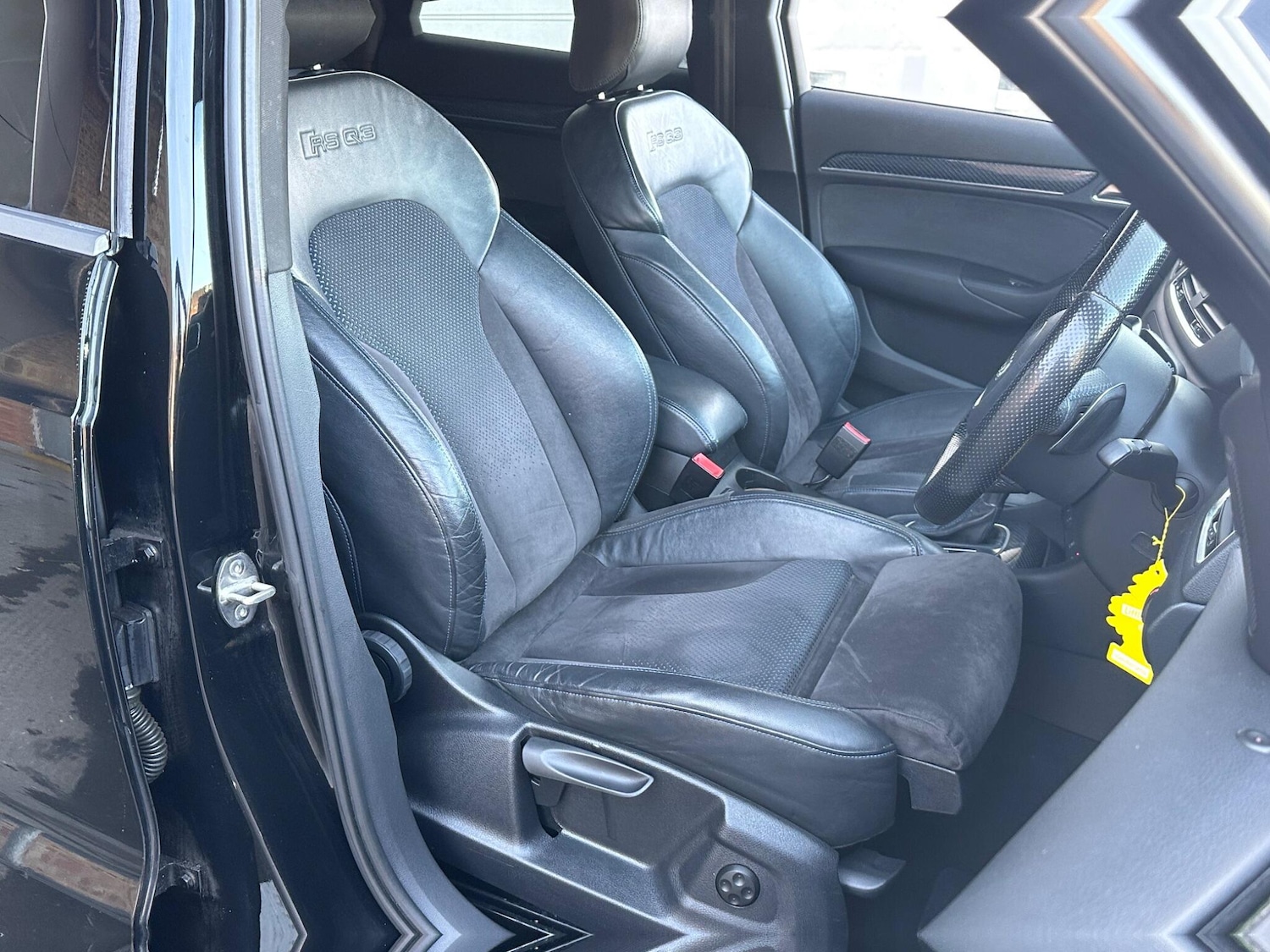 Used Audi RS Q3 2016 for sale - 76935995: Photo 37