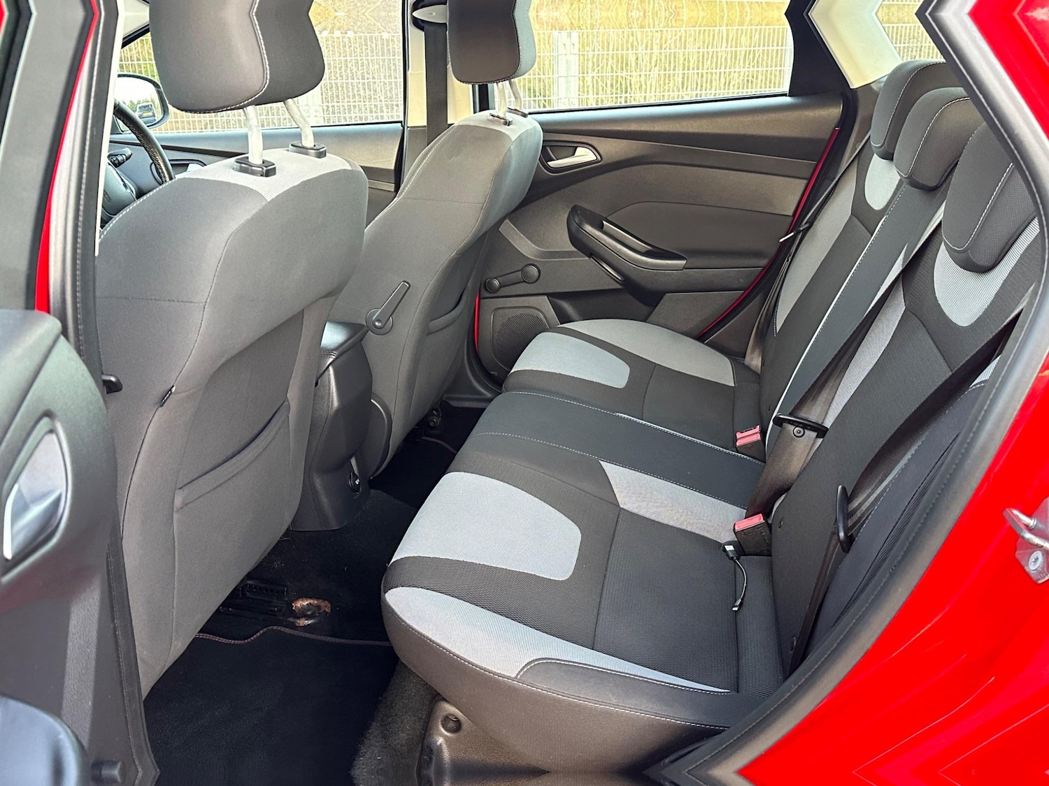 Used Ford Focus 2014 for sale - 76596977: Photo 5