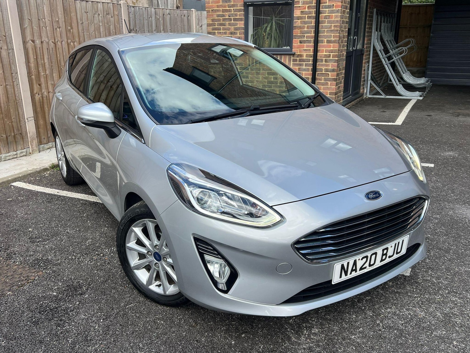 Used Ford Fiesta 2020 for sale - 76337031: Photo 1