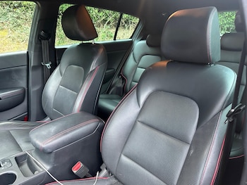 Used Kia Sportage 2019 for sale - 75781789: Photo