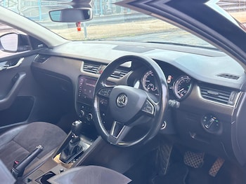 Used Skoda Octavia 2017 for sale - 76743609: Photo