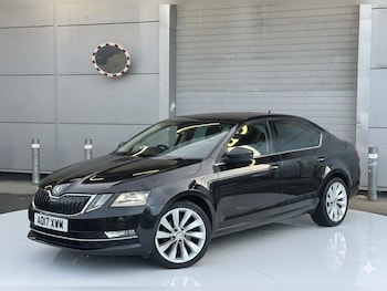 Used Skoda Octavia 2017 for sale - 76743609: Photo