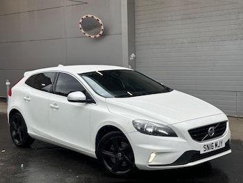 Volvo - V40