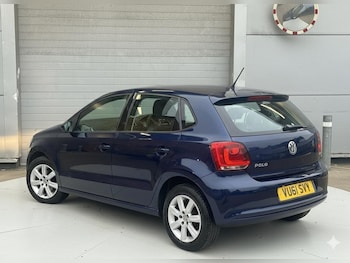 Used Volkswagen Polo 2011 for sale - 77479102: Photo