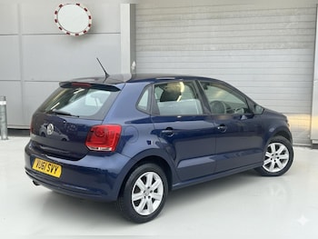 Used Volkswagen Polo 2011 for sale - 77479102: Photo