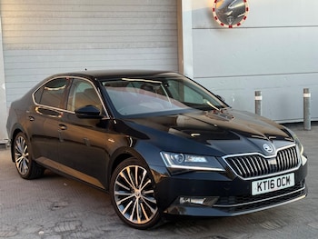 Used Skoda Superb 2016 for sale - 79496939: Photo