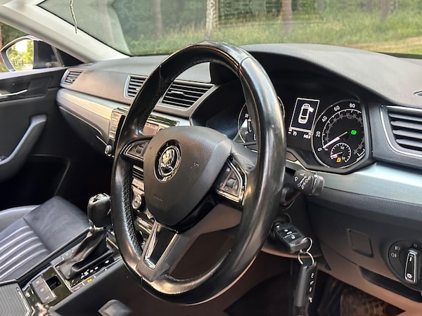 Used Skoda Superb 2016 for sale - 76200183: Photo 13