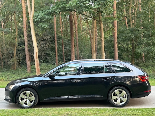 Used Skoda Superb 2016 for sale - 76200183: Photo 16