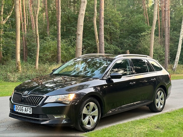 Used Skoda Superb 2016 for sale - 76200183: Photo 9