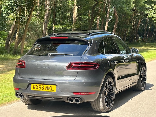 Used Porsche Macan 2016 for sale - 76239014: Photo 3