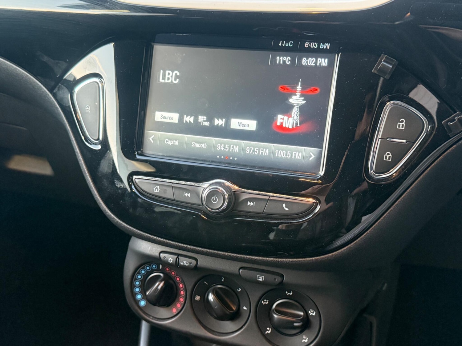 Used Vauxhall Corsa 2017 for sale - 77940380: Photo 8