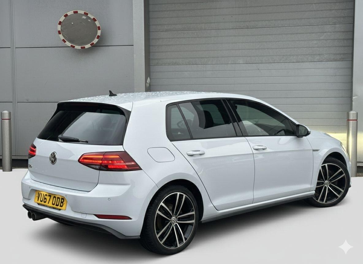 Used Volkswagen Golf 2017 for sale - 77040586: Photo 35