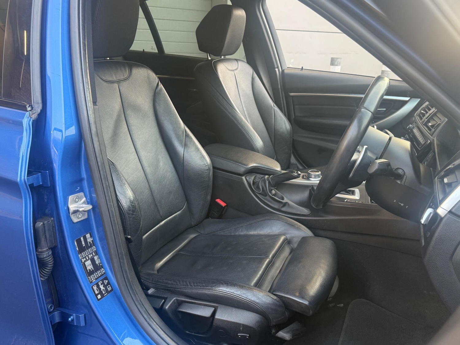 Used BMW 3 Series 2017 for sale - 77442186: Photo 11