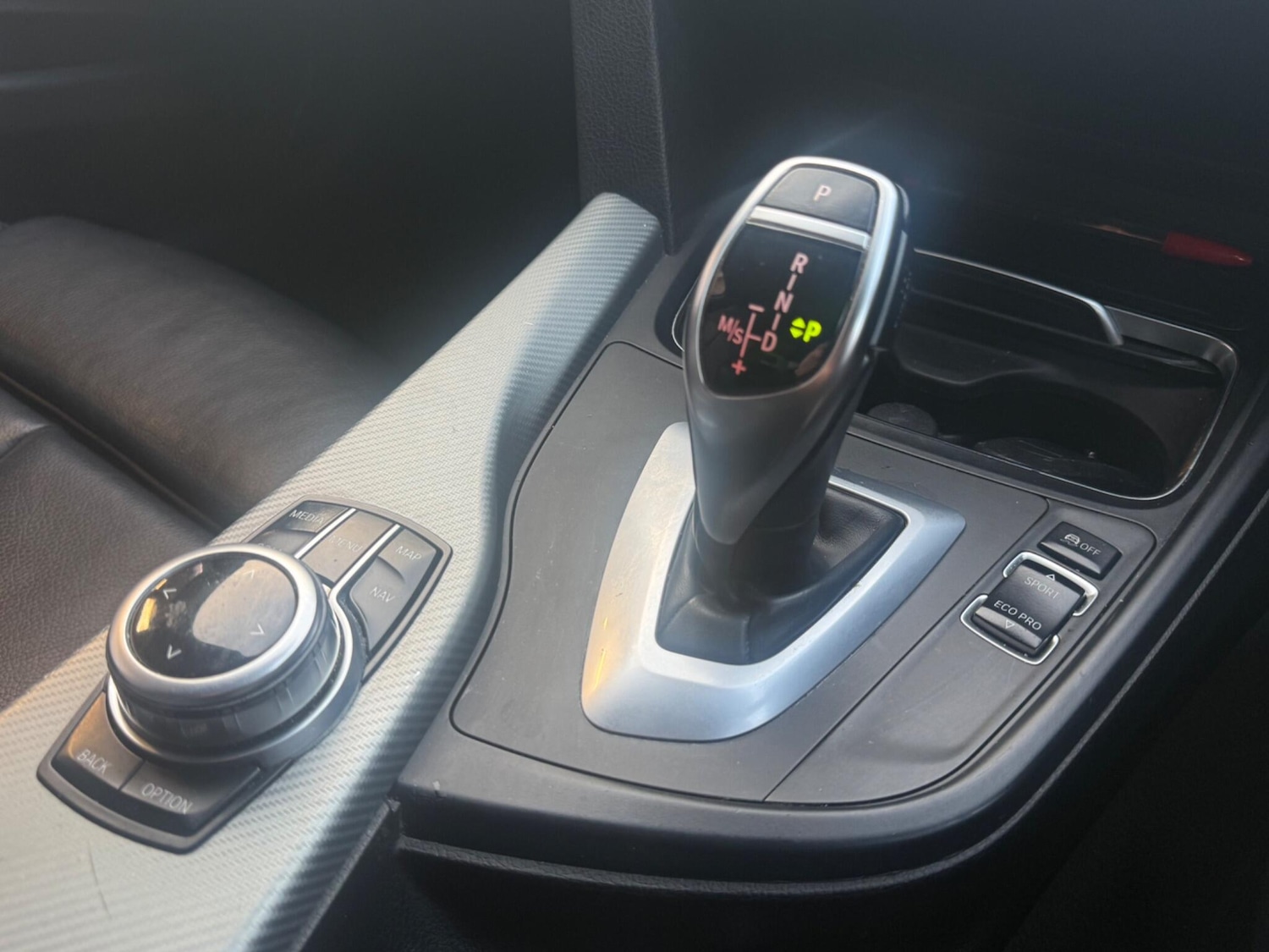 Used BMW 3 Series 2017 for sale - 77442186: Photo 30