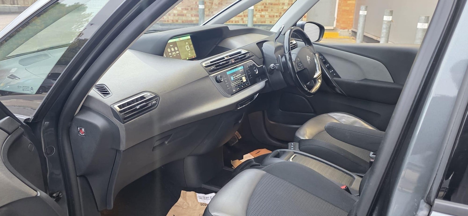 Used Citroen C4 Grand Picasso 2017 for sale - 76283324: Photo 44