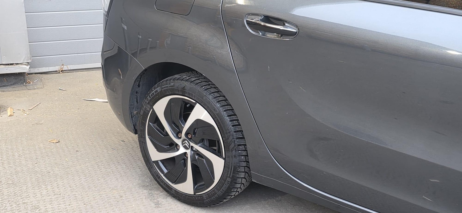 Used Citroen C4 Grand Picasso 2017 for sale - 76283324: Photo 8