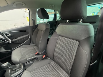 Used Volkswagen Polo 2016 for sale - 78663629: Photo