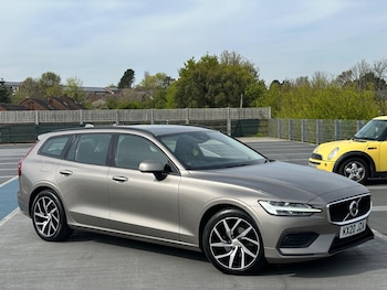 Used Volvo V60 2020 for sale - 75810252: Photo