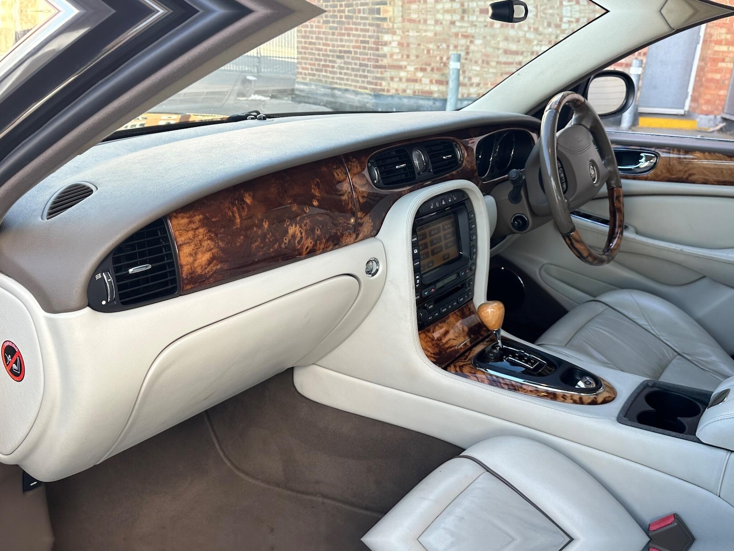 Used Jaguar XJ 2006 for sale - 76137788: Photo 18