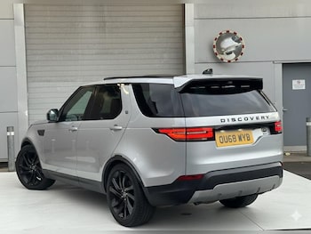 Used Land Rover Discovery 2018 for sale - 76743017: Photo