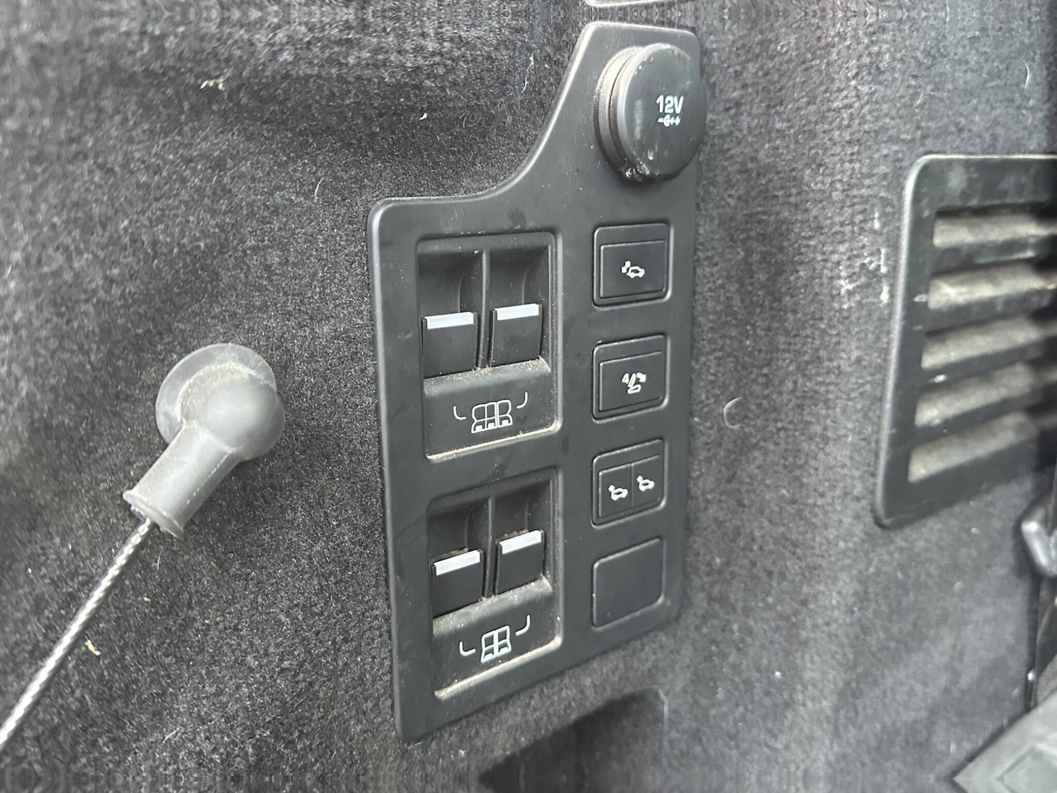 Used Land Rover Discovery 2018 for sale - 76743017: Photo 34